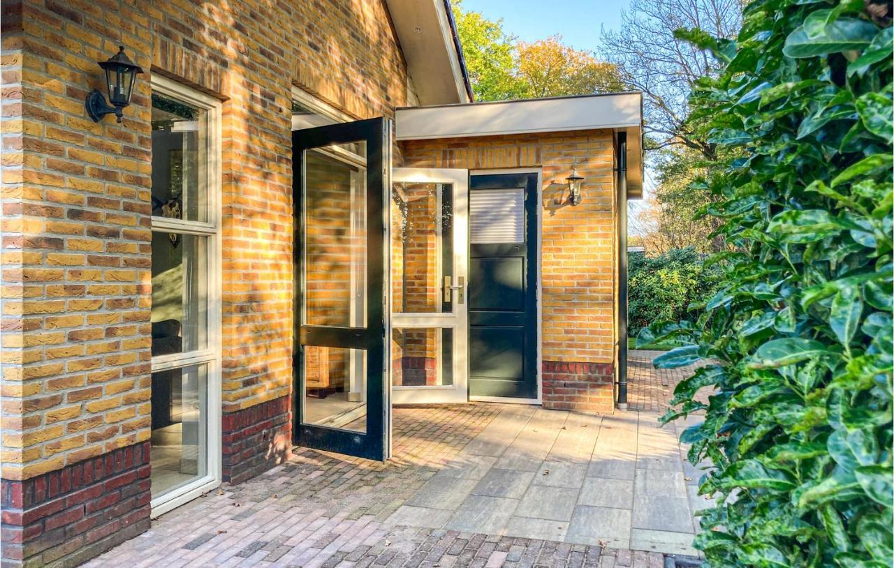 Nice Home In Putten With Kitchen Zewnętrze zdjęcie