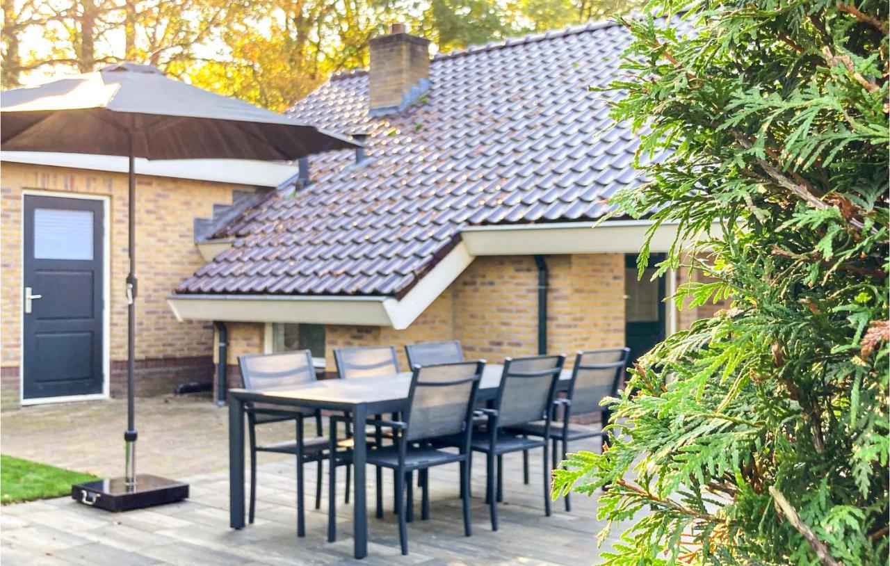 Nice Home In Putten With Kitchen Zewnętrze zdjęcie
