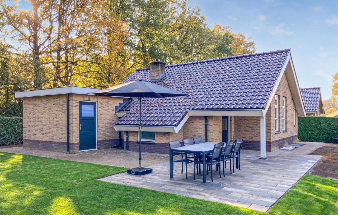 Nice Home In Putten With Kitchen Zewnętrze zdjęcie