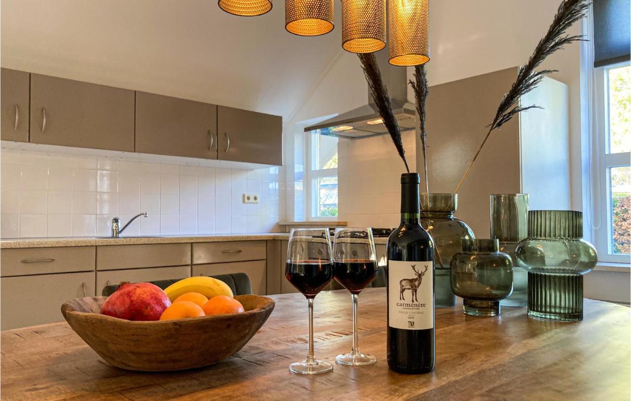 Nice Home In Putten With Kitchen Zewnętrze zdjęcie