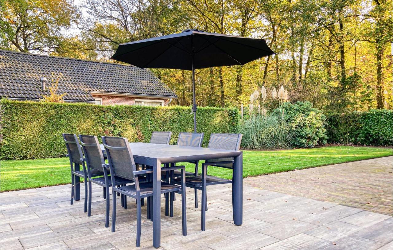 Nice Home In Putten With Kitchen Zewnętrze zdjęcie